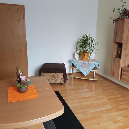 Ferienwohnung Am Viaduktweg Familie Roman Langenleuba-Niederhain Buitenkant foto