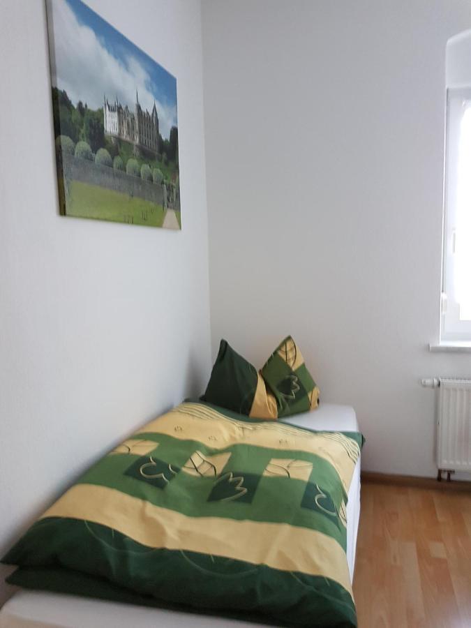 Ferienwohnung Am Viaduktweg Familie Roman Langenleuba-Niederhain Buitenkant foto