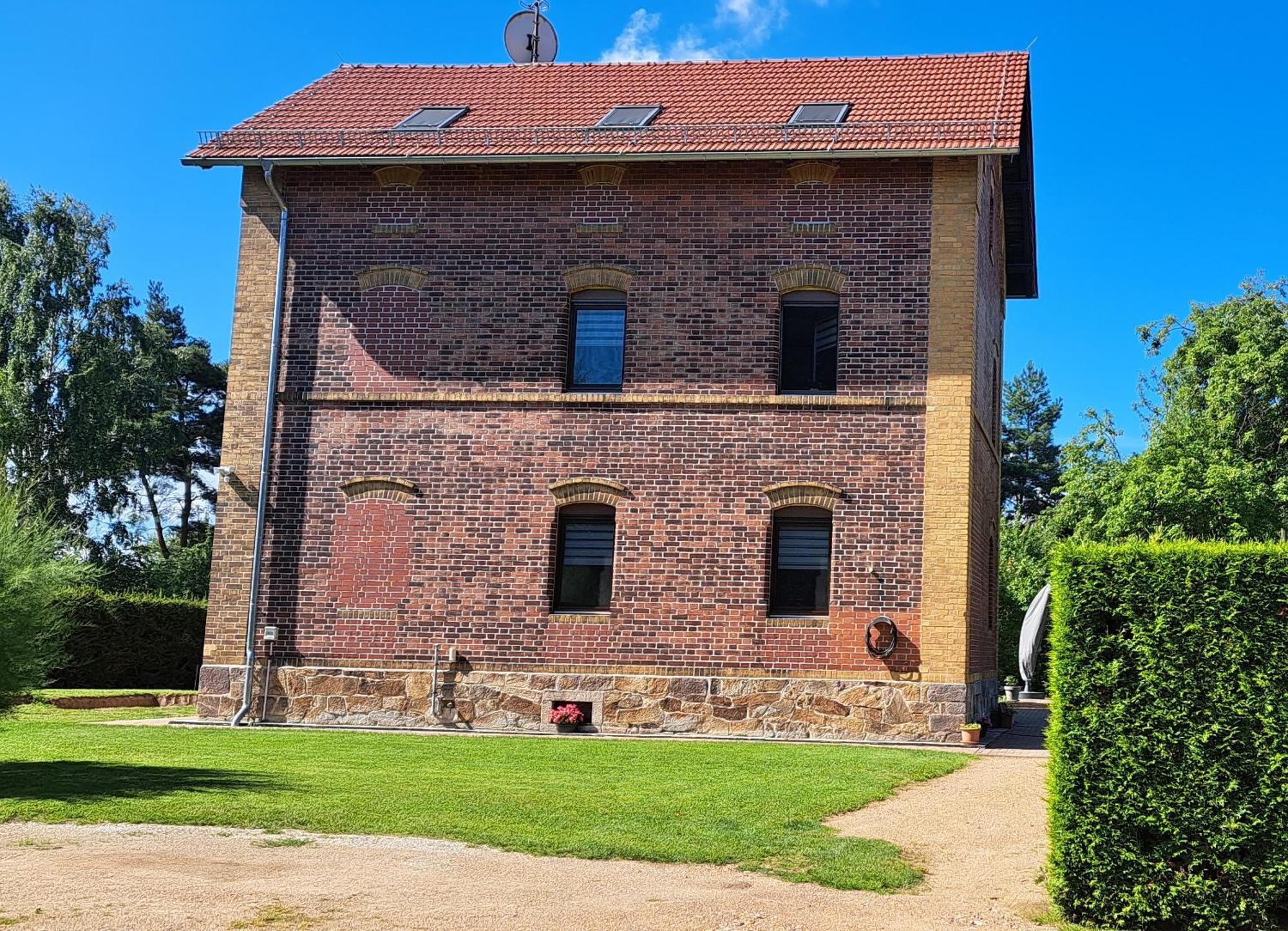 Ferienwohnung Am Viaduktweg Familie Roman Langenleuba-Niederhain Buitenkant foto